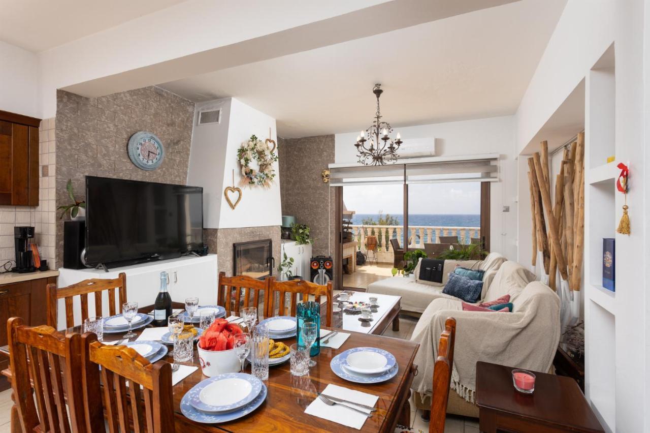 Villa Beach Heaven Pomos Ngoại thất bức ảnh