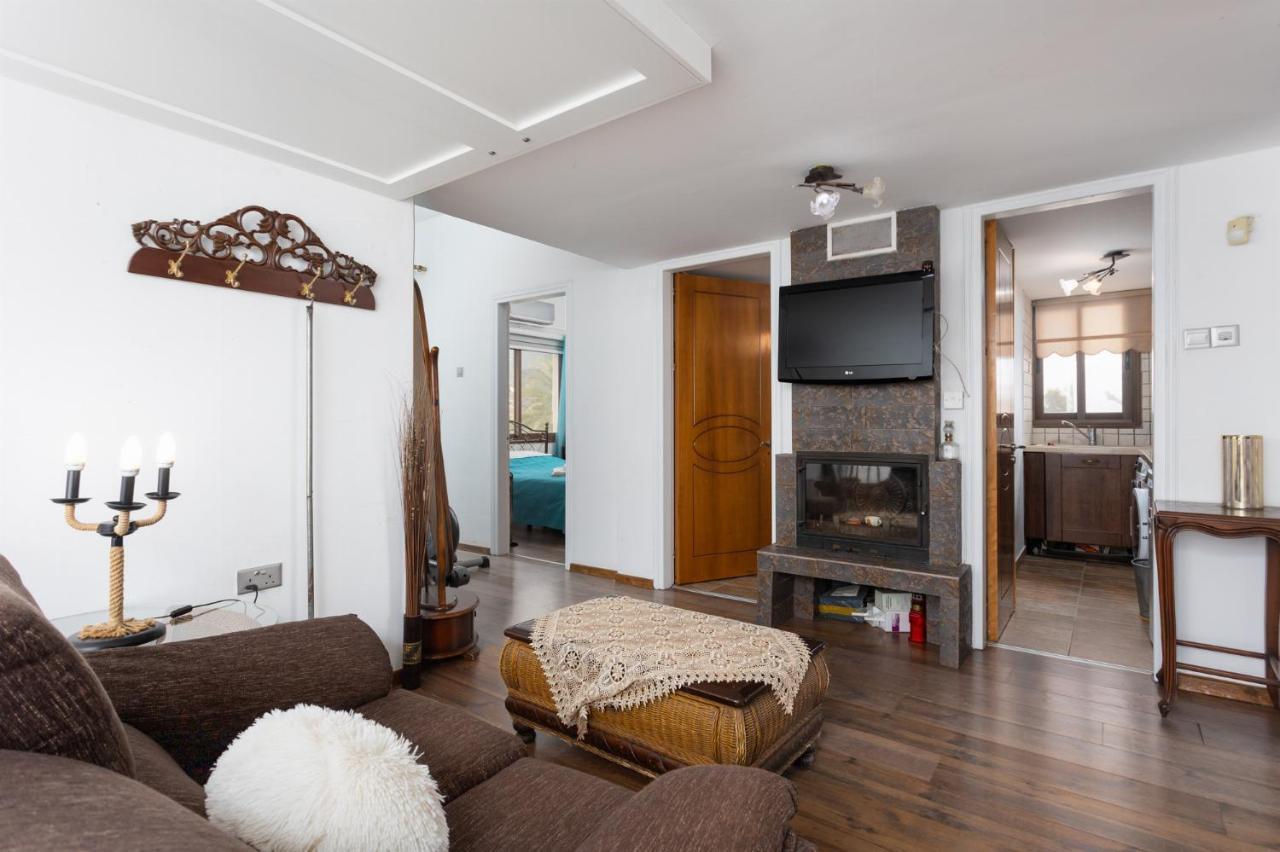 Villa Beach Heaven Pomos Ngoại thất bức ảnh