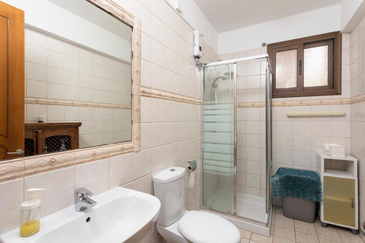 Villa Beach Heaven Pomos Ngoại thất bức ảnh