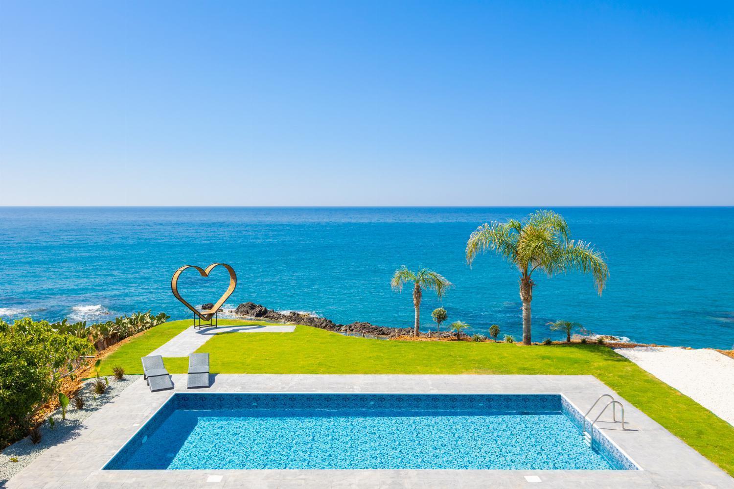 Villa Beach Heaven Pomos Ngoại thất bức ảnh